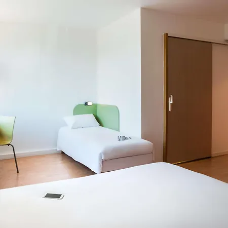 Ibis Budget Lyon Centre - Gare Part Dieu-3